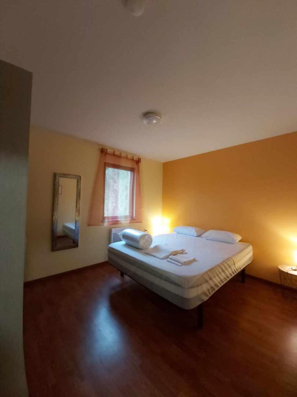 Chalets A 10 Minutes De Foix Mercus-Garrabet Ngoại thất bức ảnh